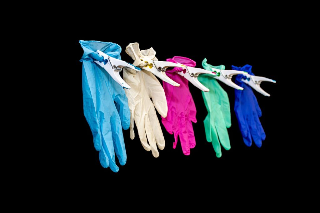 Idealne rękawiczki jednorazowe – jakie wybrać?
